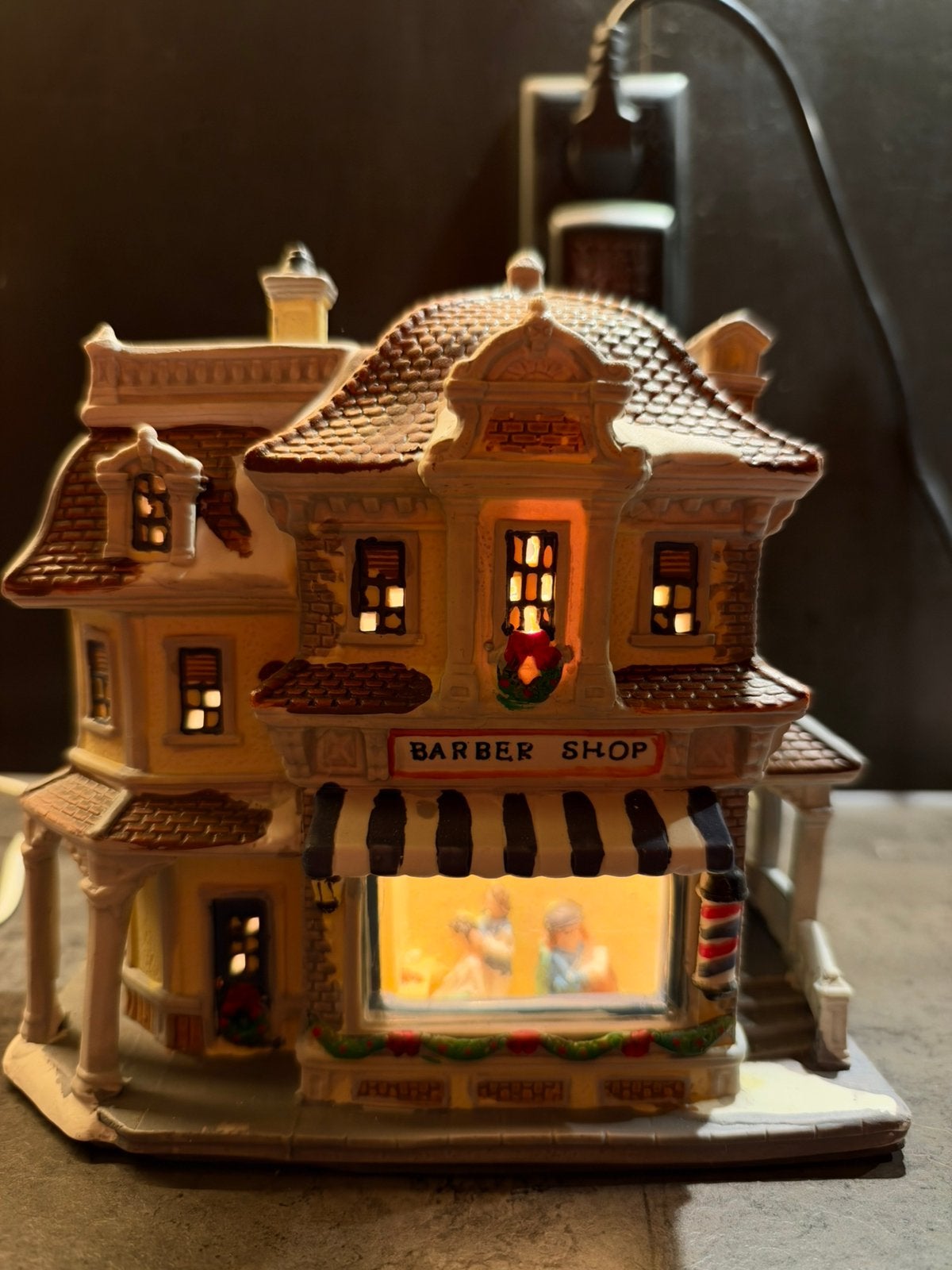 Kersthuisje barber shop, Ophalen of Verzenden, Zo goed als nieuw