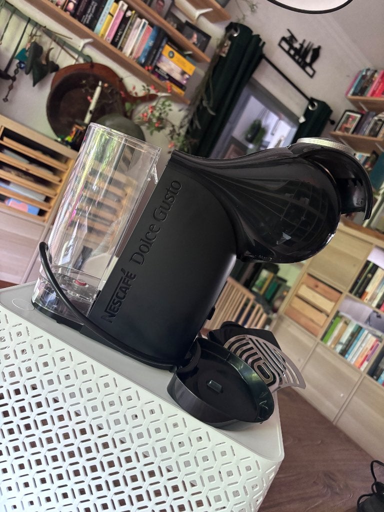 Dolce Gusto, Ophalen, Koffiemachine