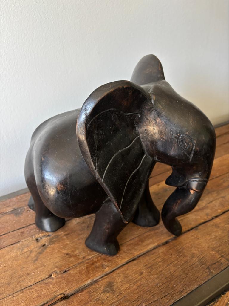 Houten olifant, Ophalen of Verzenden, Hout, Houtsnijwerk, 20 - 50 cm