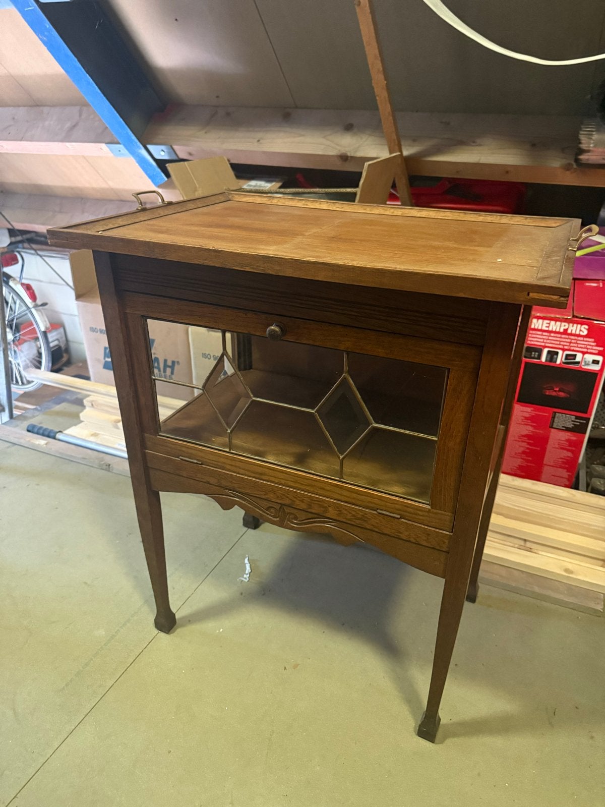 Antiek theekastje met dienblad en glas-in-lood, Antiek en Kunst, Ophalen
