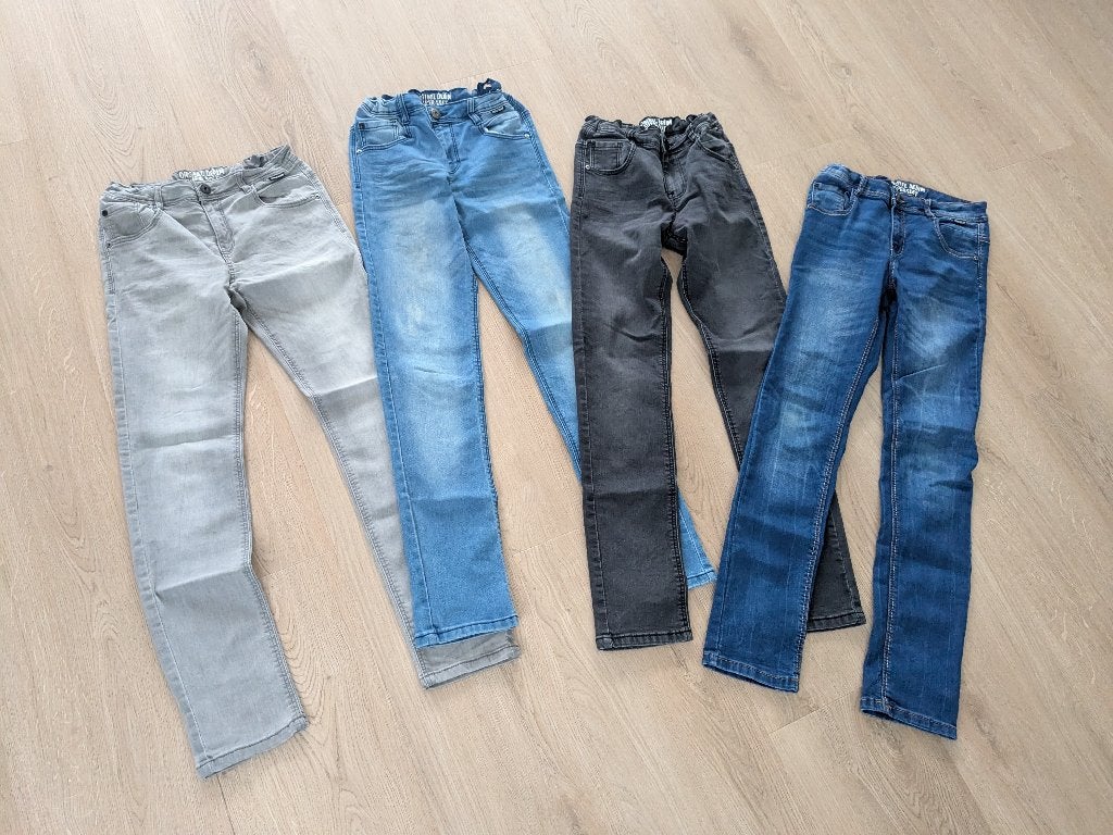 4x jongens jog jeans Wibra maat 158, Ophalen of Verzenden, Gebruikt, Jongen, Broek
