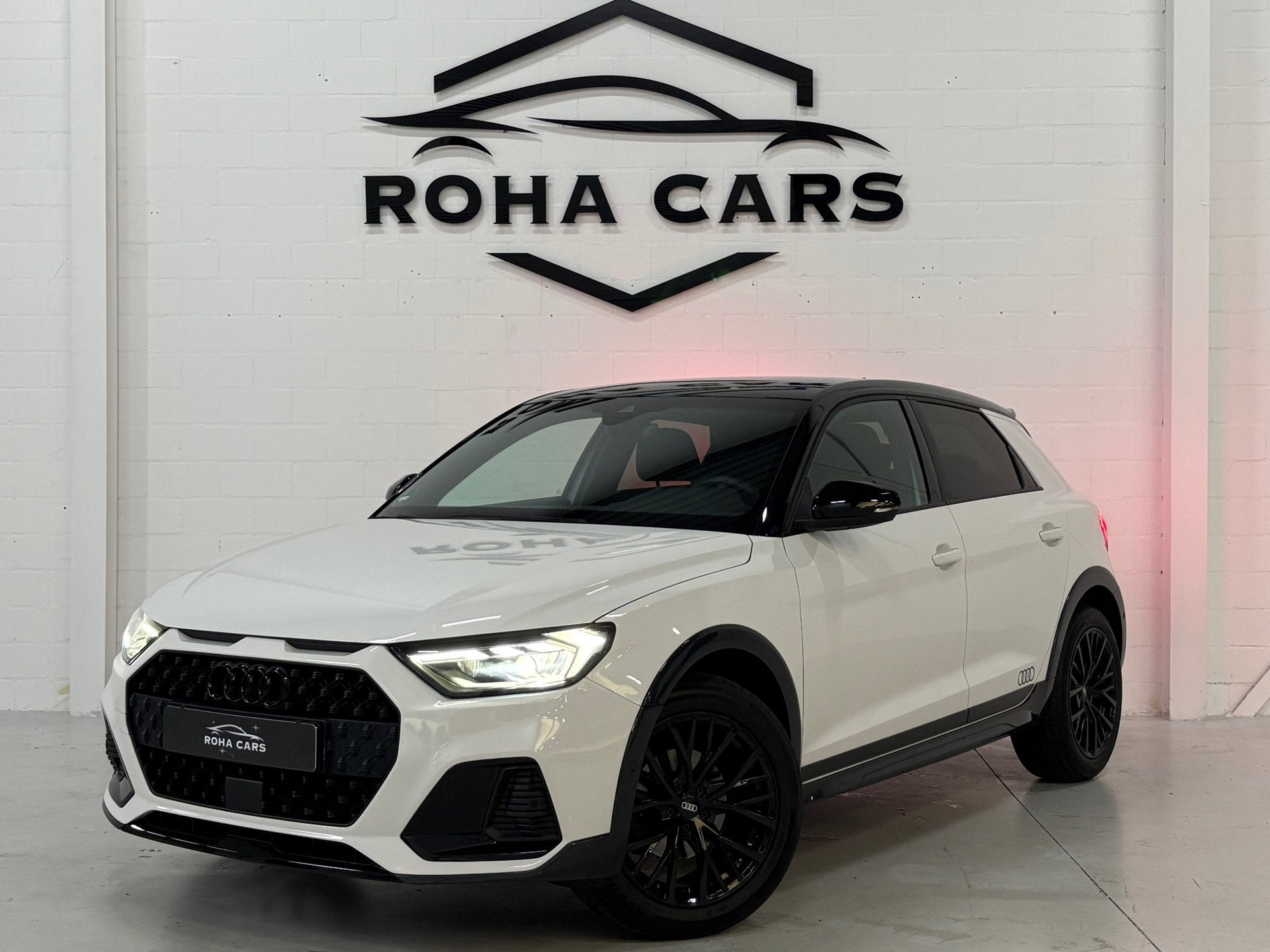 Audi A1 Citycarver 30 TFSI S-Line, Auto's, Audi, Dealer onderhouden, Overige carrosserieën, Wit, Bedrijf