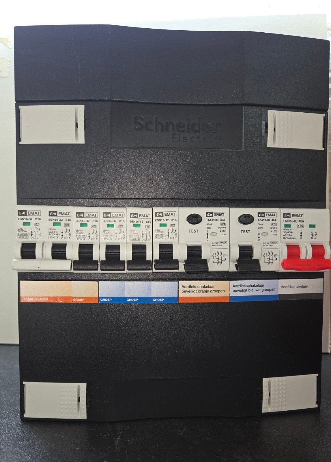 Groepenkast 1 fase met EMAT componenten, Ophalen of Verzenden, Gebruikt, Schneider Electric, Groepenkast