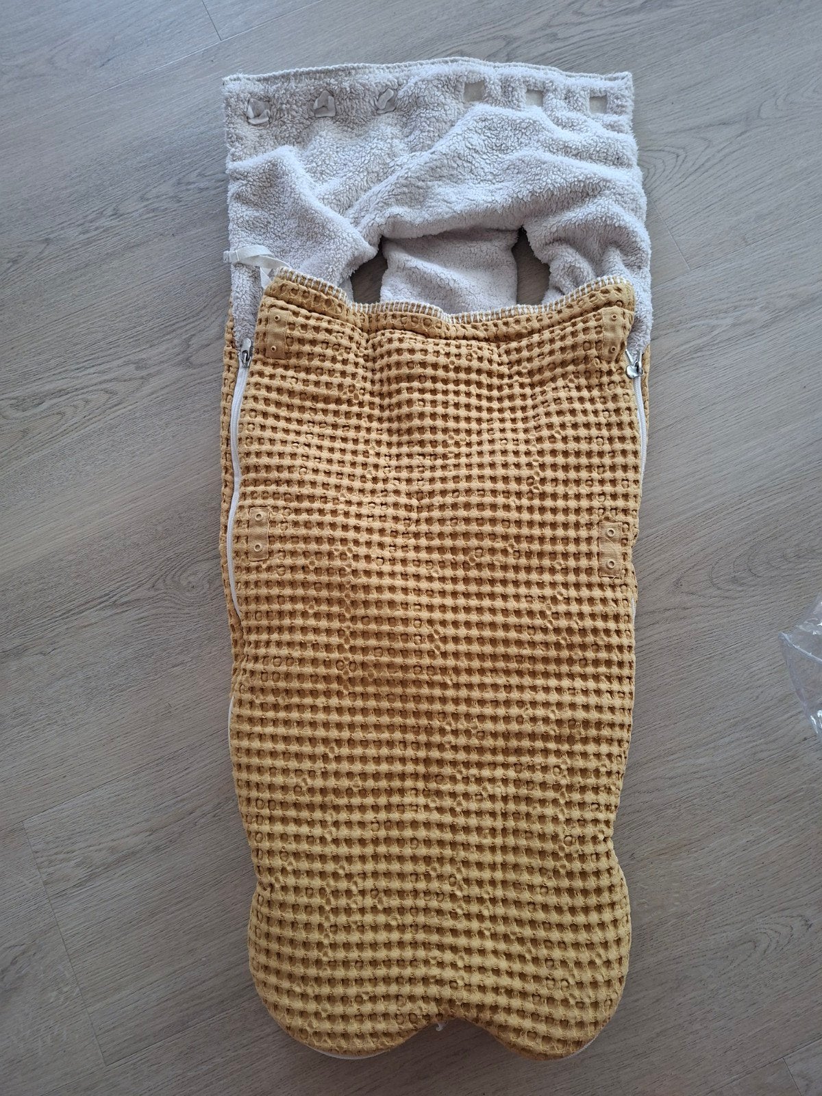 Koeka voetenzak wafelstof okergeel, Ophalen of Verzenden, Zo goed als nieuw