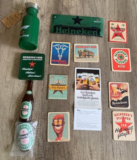 Heineken verzameling: onderzetters, flesopener, waterfles, Ophalen of Verzenden, Gebruikt, Gebruiksvoorwerp