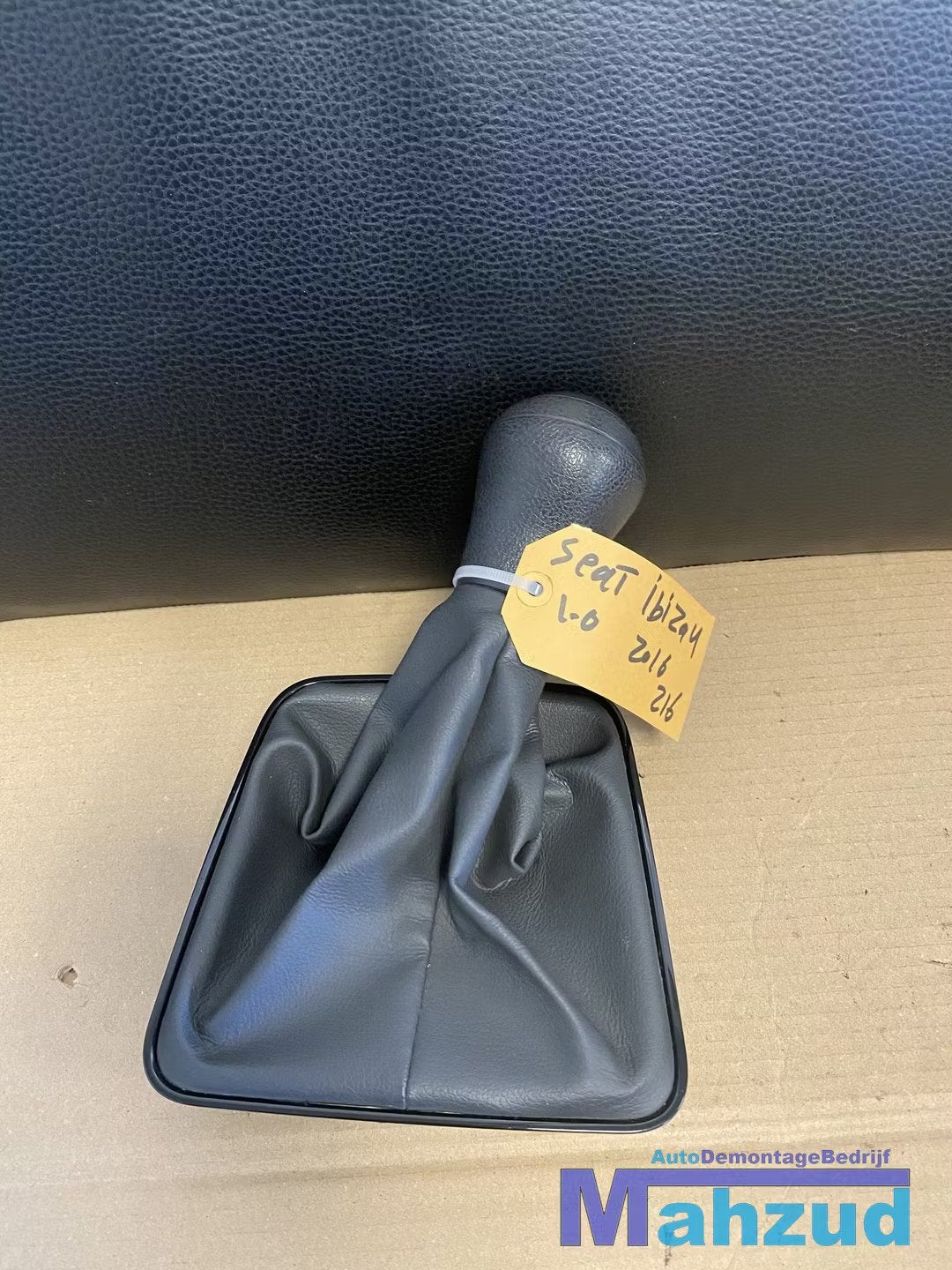SEAT IBIZA 4 Pookhoes pook pookknop 2008-2017, Gebruikt, Autovia A-2, Km 585 585
08760  Martorell, ES, Ophalen of Verzenden, SEAT S.A.