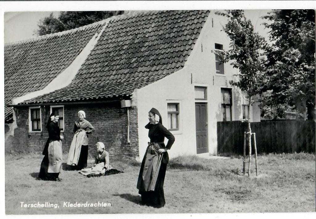 Terschelling - Klederdrachten, Verzenden, 1960 tot 1980, Gelopen, Waddeneilanden