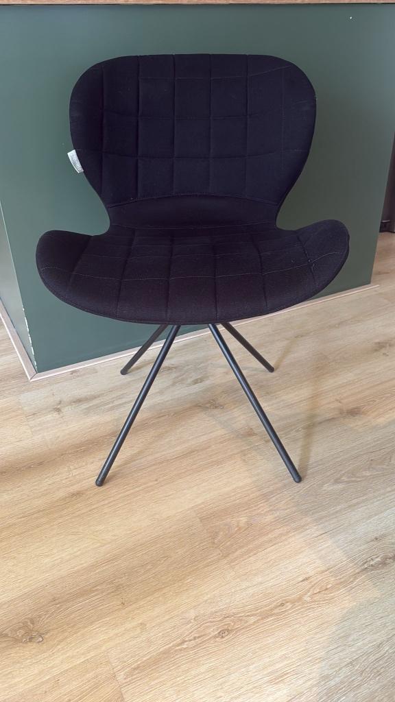 Eetkamer stoelen ZUIVER, Ophalen, Zwart, Zo goed als nieuw, Stof