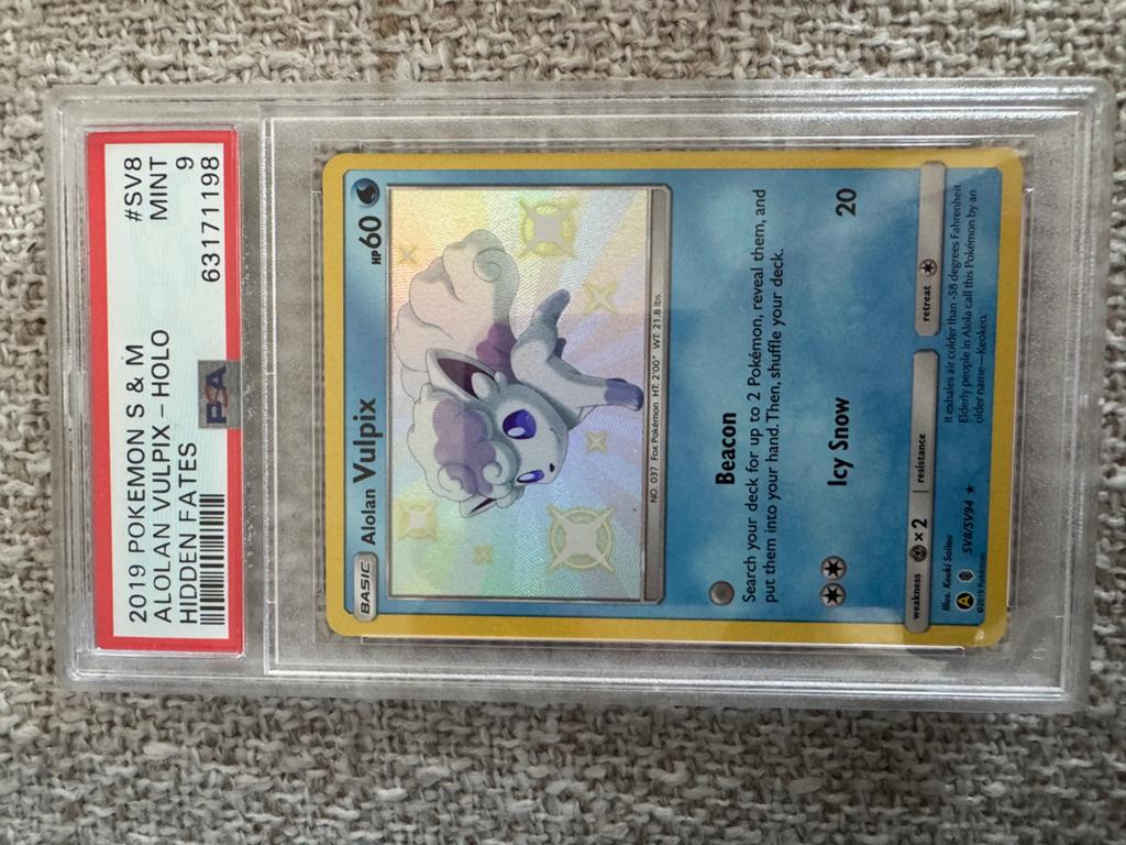 Alolan Vulpix Holo PSA 9 Mint Pokémon Kaart, Ophalen of Verzenden, Zo goed als nieuw, Losse kaart, Foil