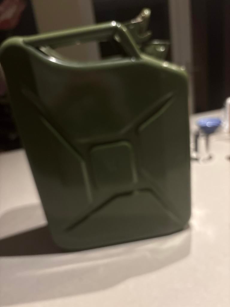 GELG Kanister 20L - Groene Jerrycan voor Brandstof, Ophalen of Verzenden, Zo goed als nieuw