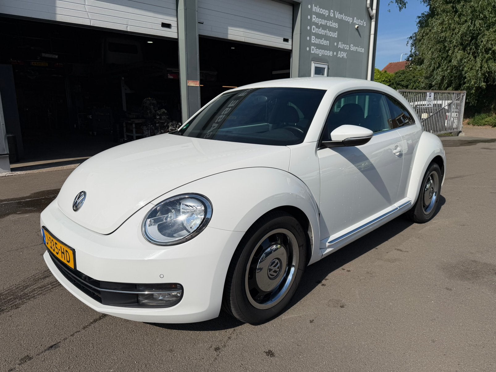 Volkswagen Beetle (Kever) 1.2 TSI 77KW BMT 2012 Wit, Auto's, Volkswagen, Voorwielaandrijving, Euro 5, Beetle (Kever), 4 cilinders