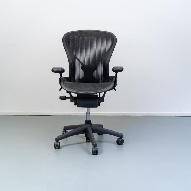 14x Herman Miller Aeron Classic Bureaustoel Graphite -Maat B, Niet ingevuld, Zwart, Niet ingevuld, Ophalen of Verzenden