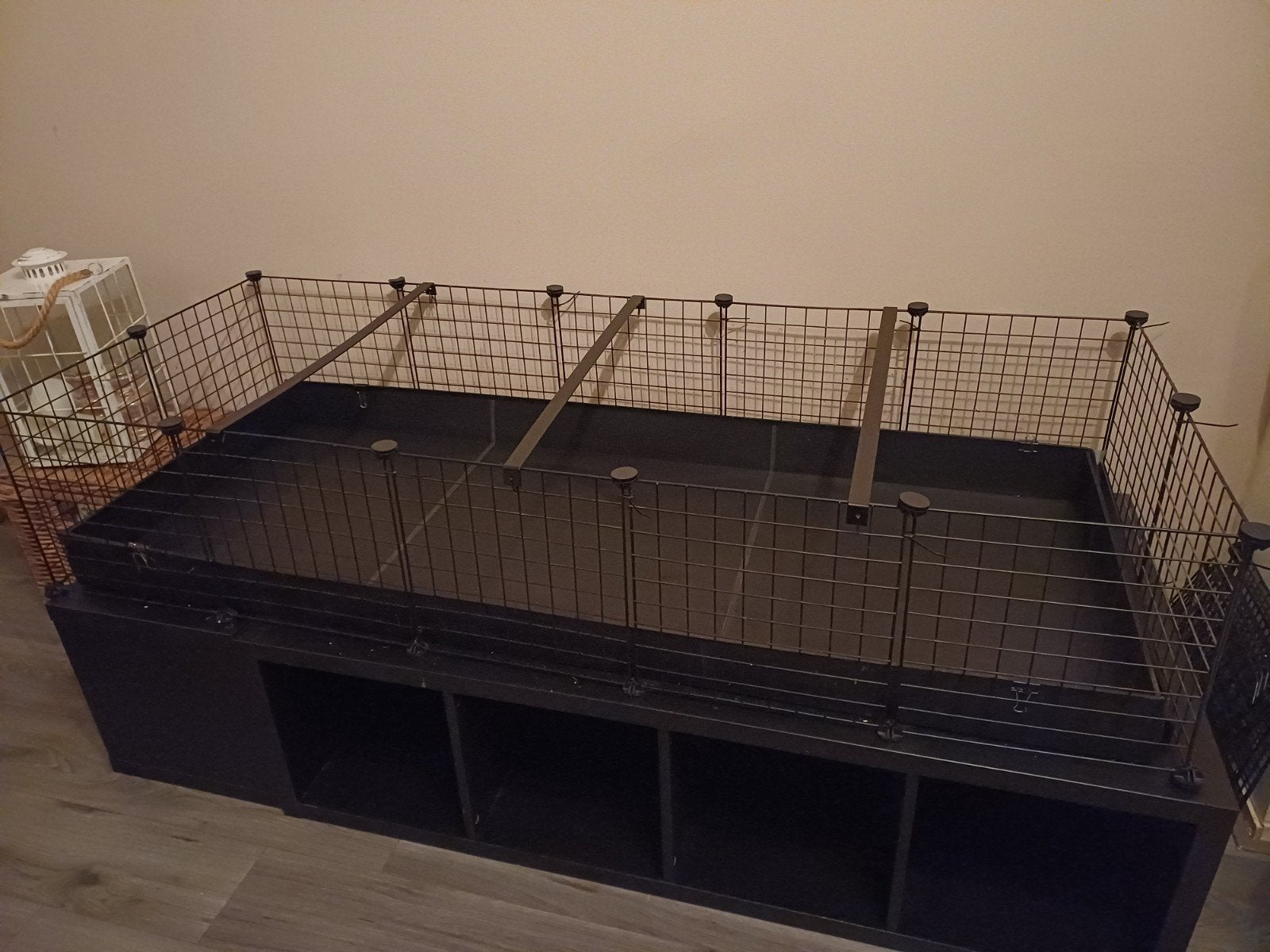 Draadkubus kooi cavia 184 x 75 cm met overkapping, Dieren en Toebehoren, Kooi, 110 cm of meer, Zo goed als nieuw, Cavia