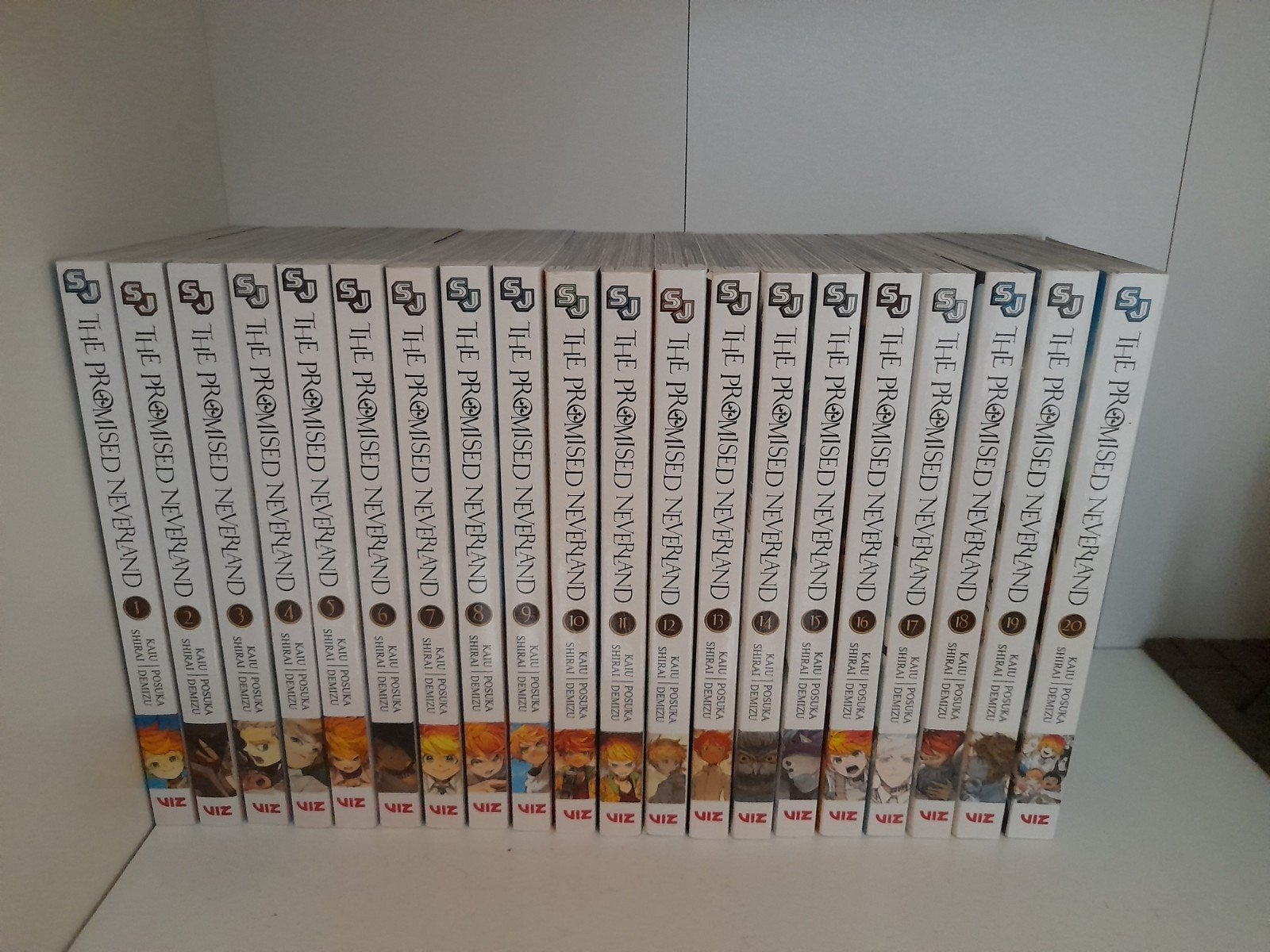 The Promised Neverland - Complete Serie (deel 1-20), Boeken, Complete serie of reeks, Ophalen, Zo goed als nieuw, Kaiu Shirai
