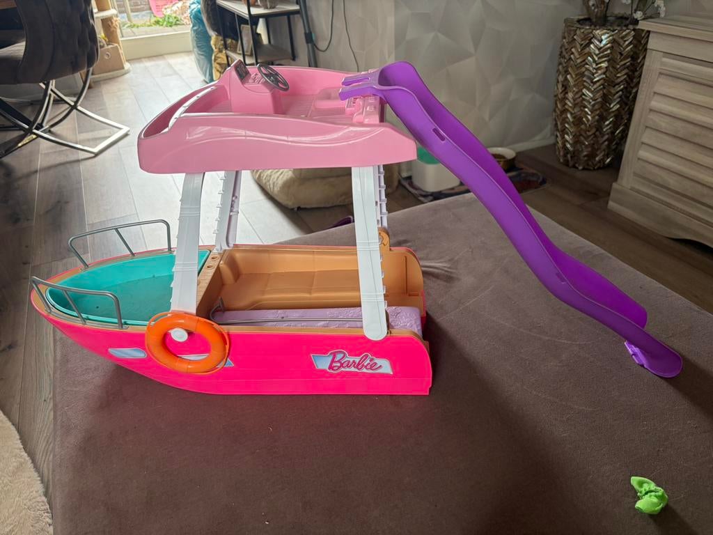 Barbie boot, Ophalen of Verzenden, Zo goed als nieuw, Kunststof