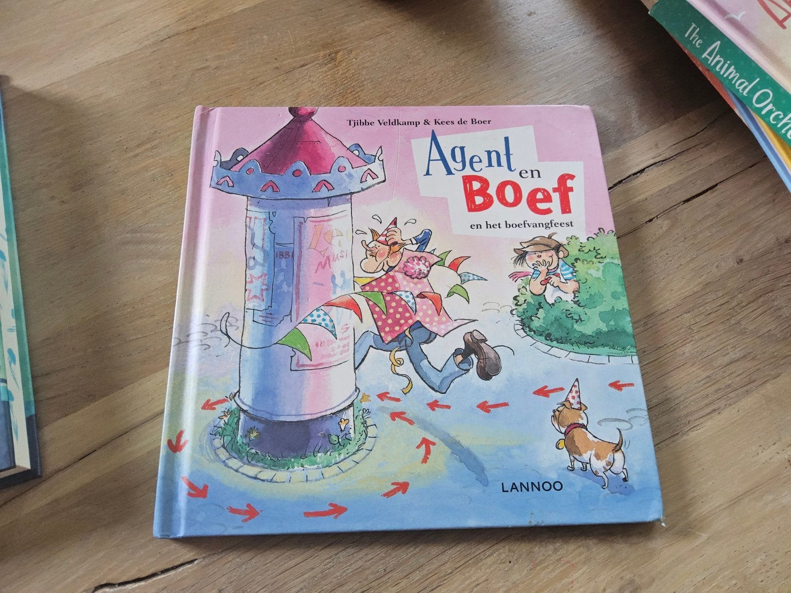 Agent en Boef en het boefvangfeest - Tjibbe Veldkamp, Ophalen of Verzenden, Zo goed als nieuw, Tjibbe Veldkamp & Kees de Boer