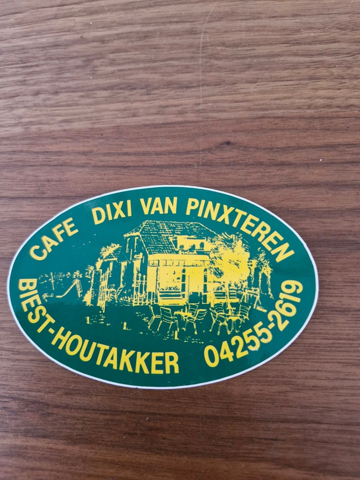 10651 Sticker Cafe Dixi van Pinxteren Biest-Houtakker, Ophalen of Verzenden, Gebruikt, Bedrijf of Vereniging