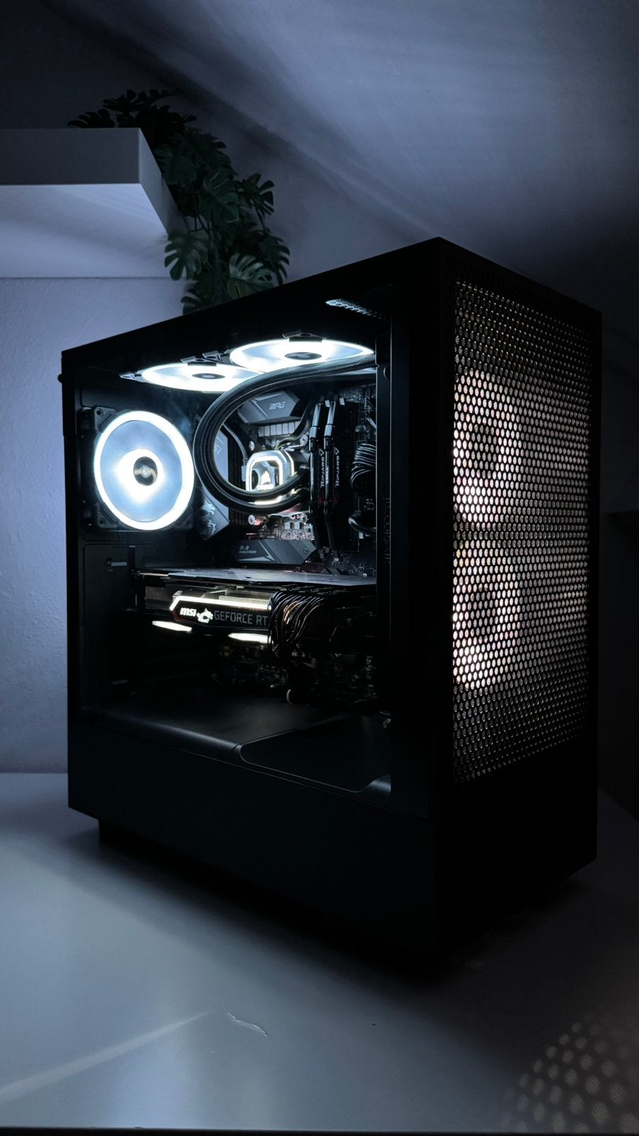 High-end desktop PC – RTX 2080 Ti / i7-10700K / 32GB DDR4, Computers en Software, Ophalen of Verzenden, Zo goed als nieuw, 4 Ghz of meer