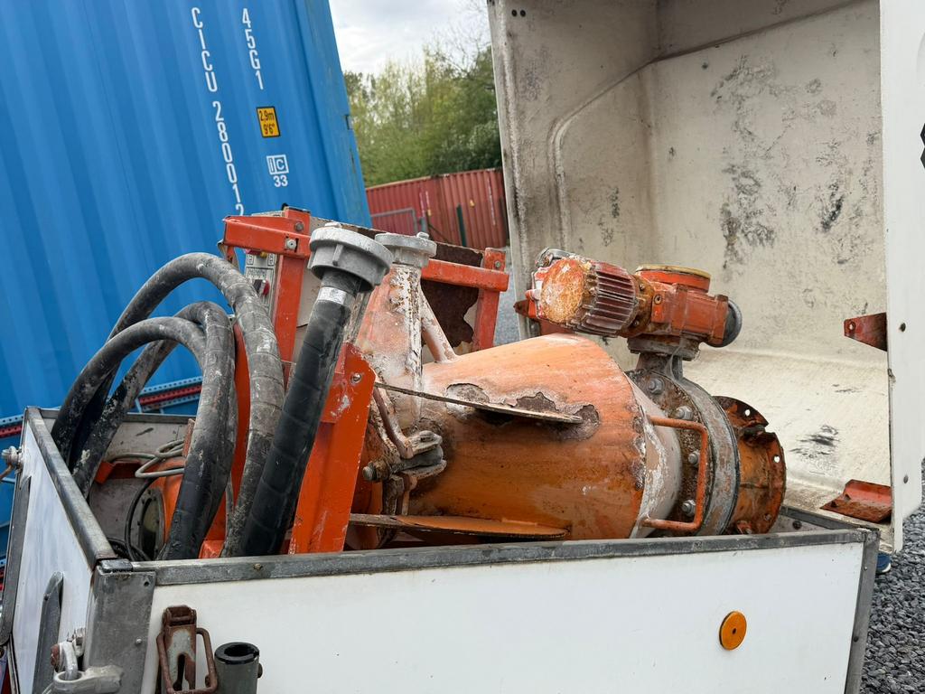 PFT Silomat D1-140 – pleistermachine – op aanhang, Doe-het-zelf en Verbouw, Metalen, Zo goed als nieuw, Ophalen