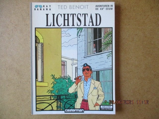 adv3803 ray banana, Eén stripboek, Ophalen, Gelezen