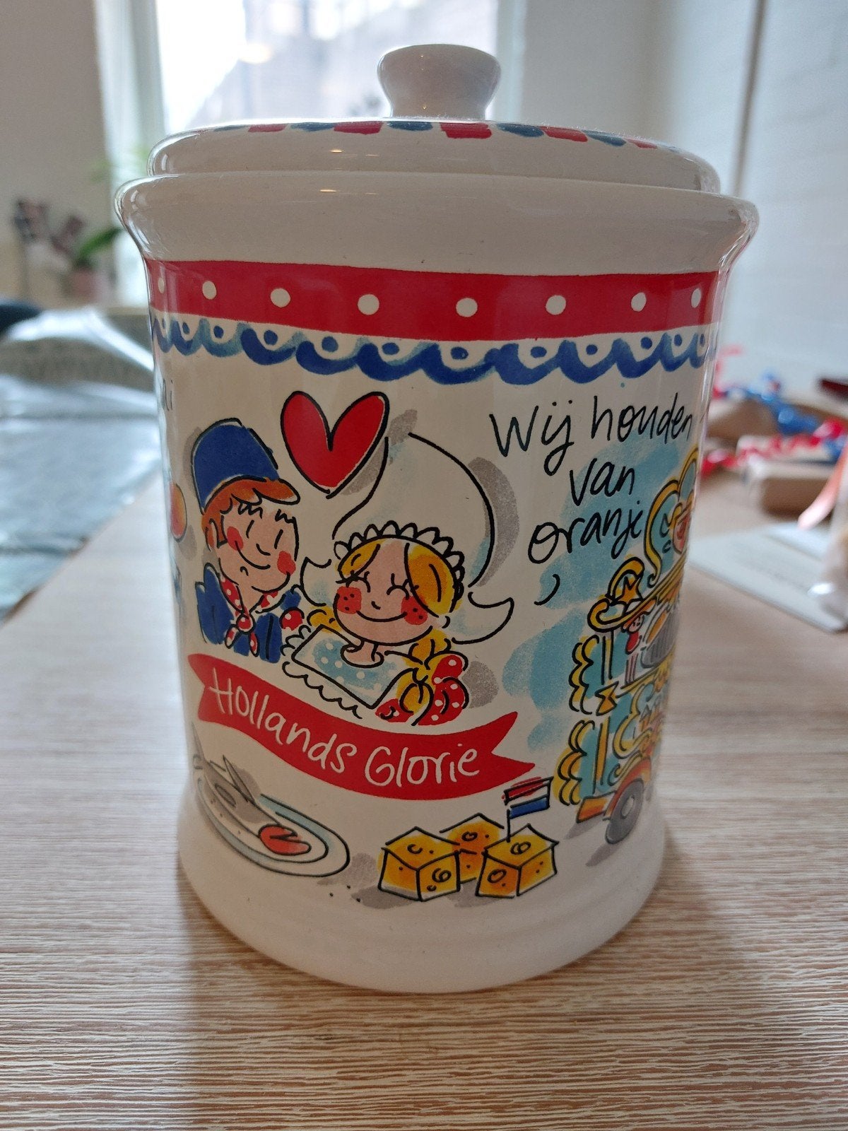 Blond snoeppot, Ophalen, Zo goed als nieuw