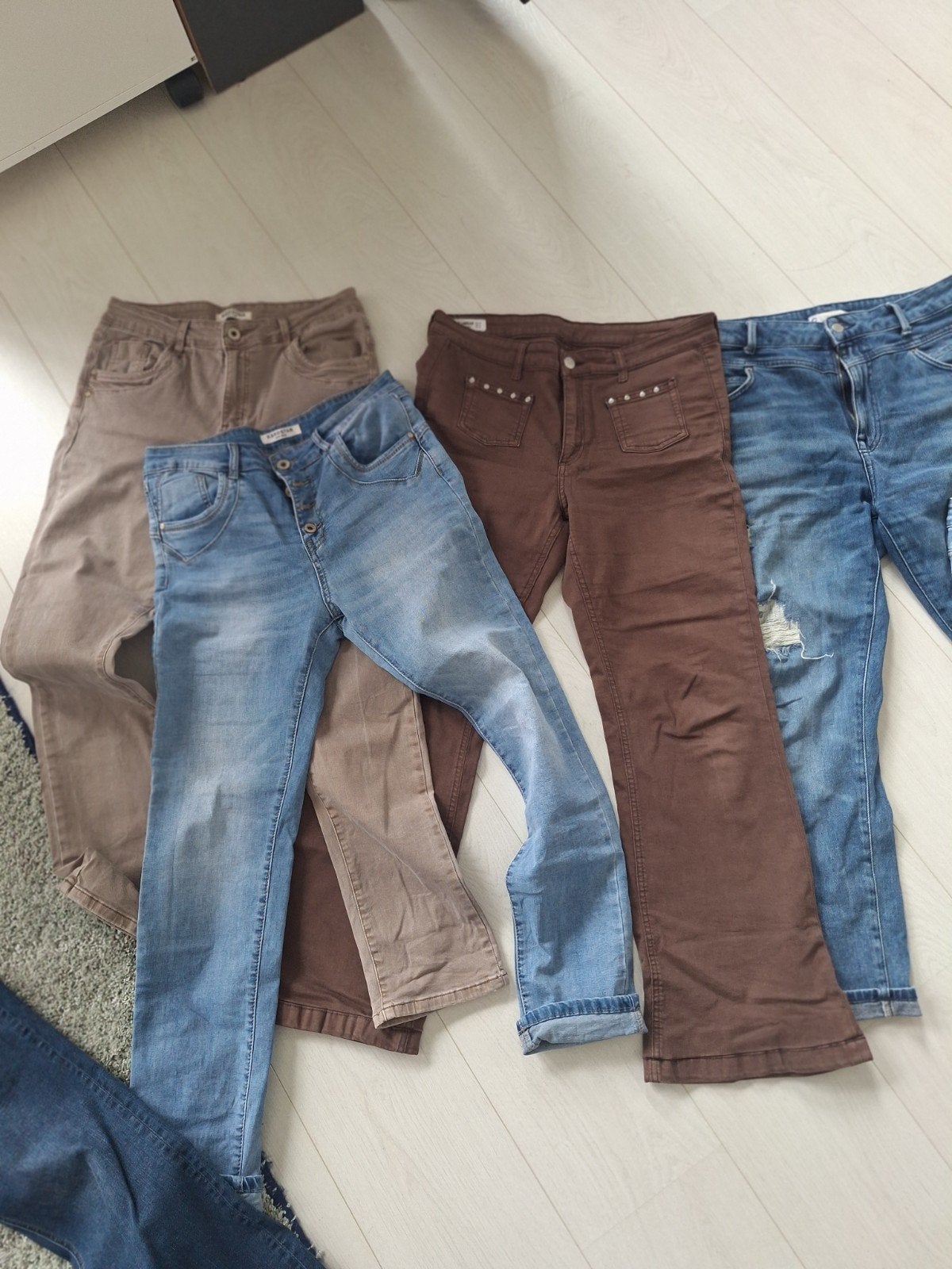 diverse spijker broeken en pantalons blouses, jurkjes., C&A oa ., Ophalen of Verzenden, Gedragen