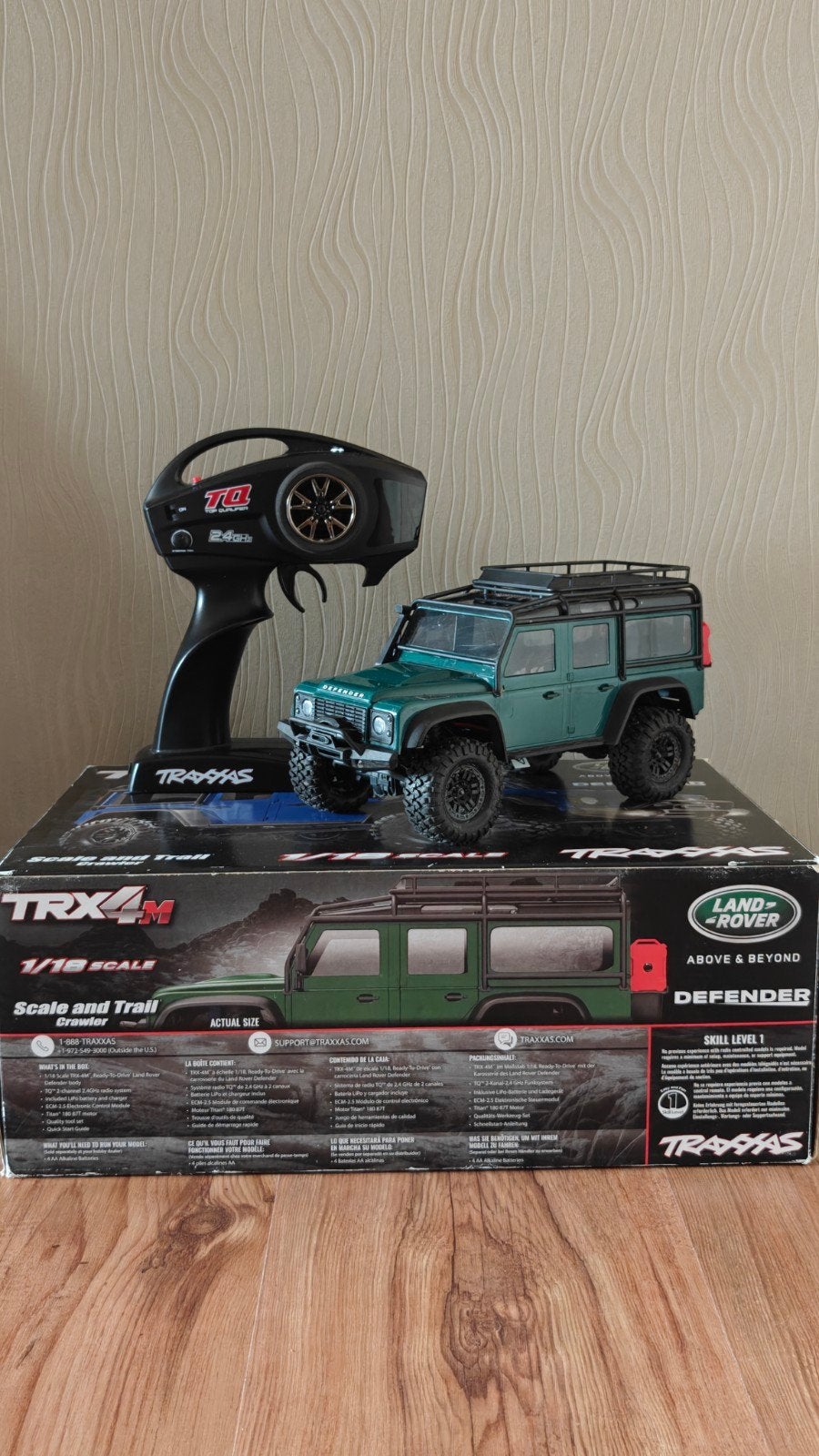 Nette Traxxas TRX4M 1:18 Land Rover Defender geheel compleet, Hobby en Vrije tijd, Auto offroad, Zo goed als nieuw, RTR (Ready to Run)