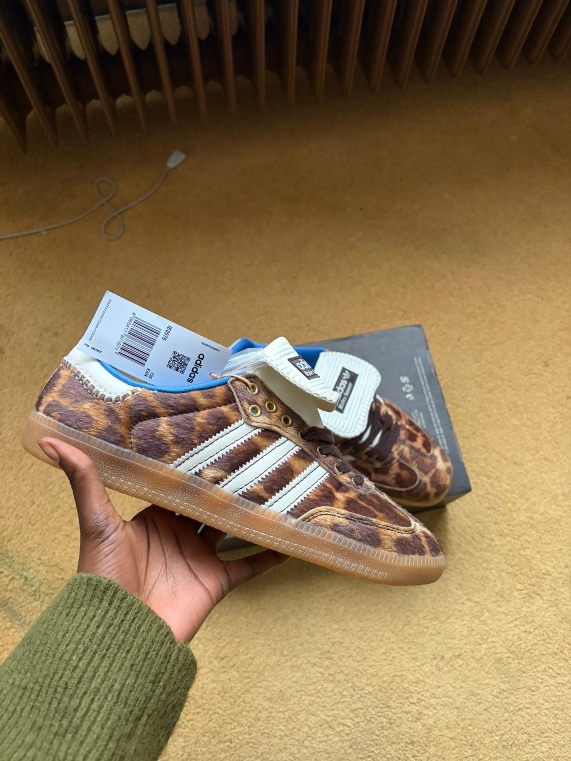 Adidas Samba Leopard Print Sneakers, Ophalen of Verzenden, Nieuw, Bruin, Sneakers of Gympen