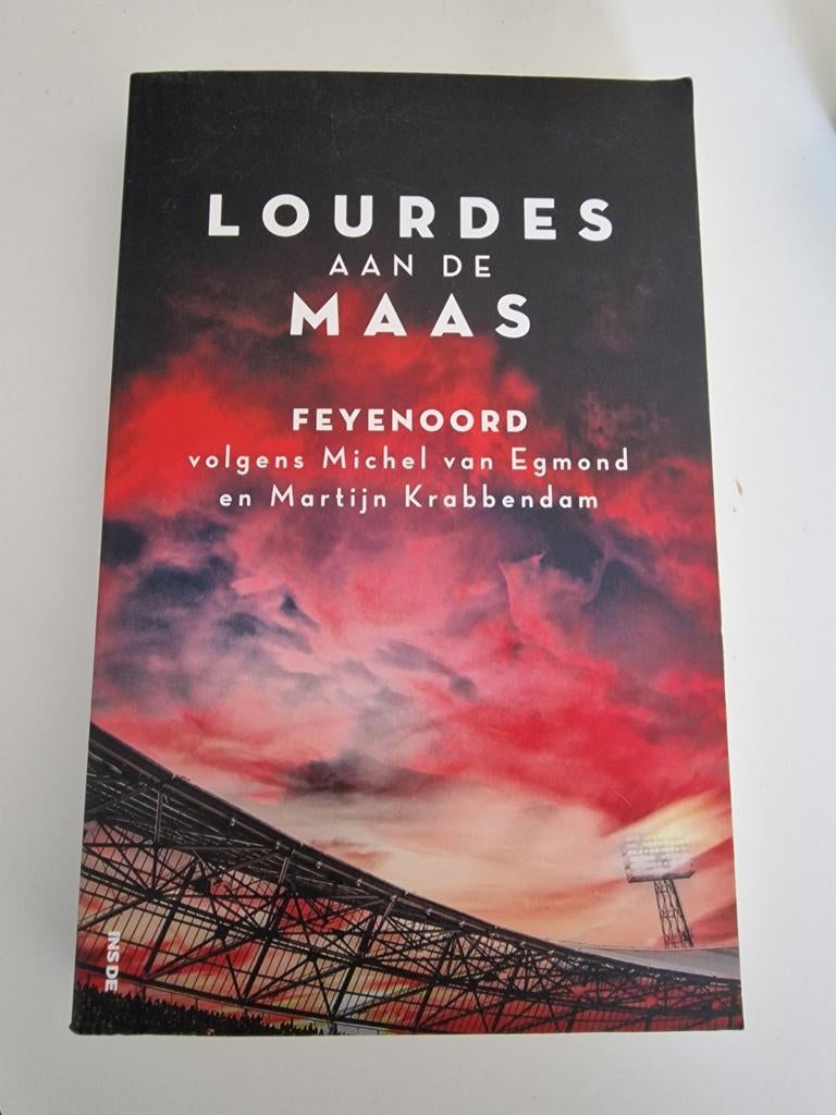 Boek over Feyenoord, Ophalen, Zo goed als nieuw, Balsport