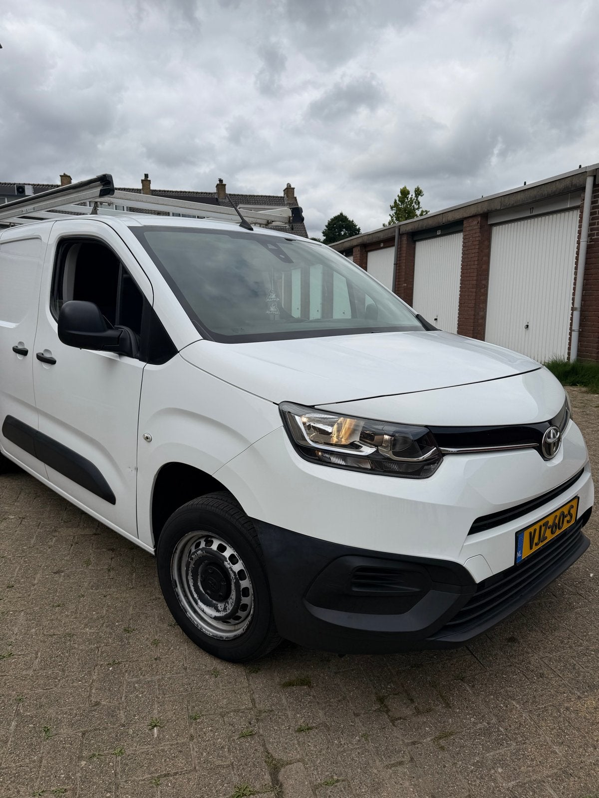 Toyota Proace City 1.5 D-4d 75pk 2021 Wit, Auto's, Bestelauto's, Particulier, Toyota, Diesel, Handgeschakeld, Origineel Nederlands