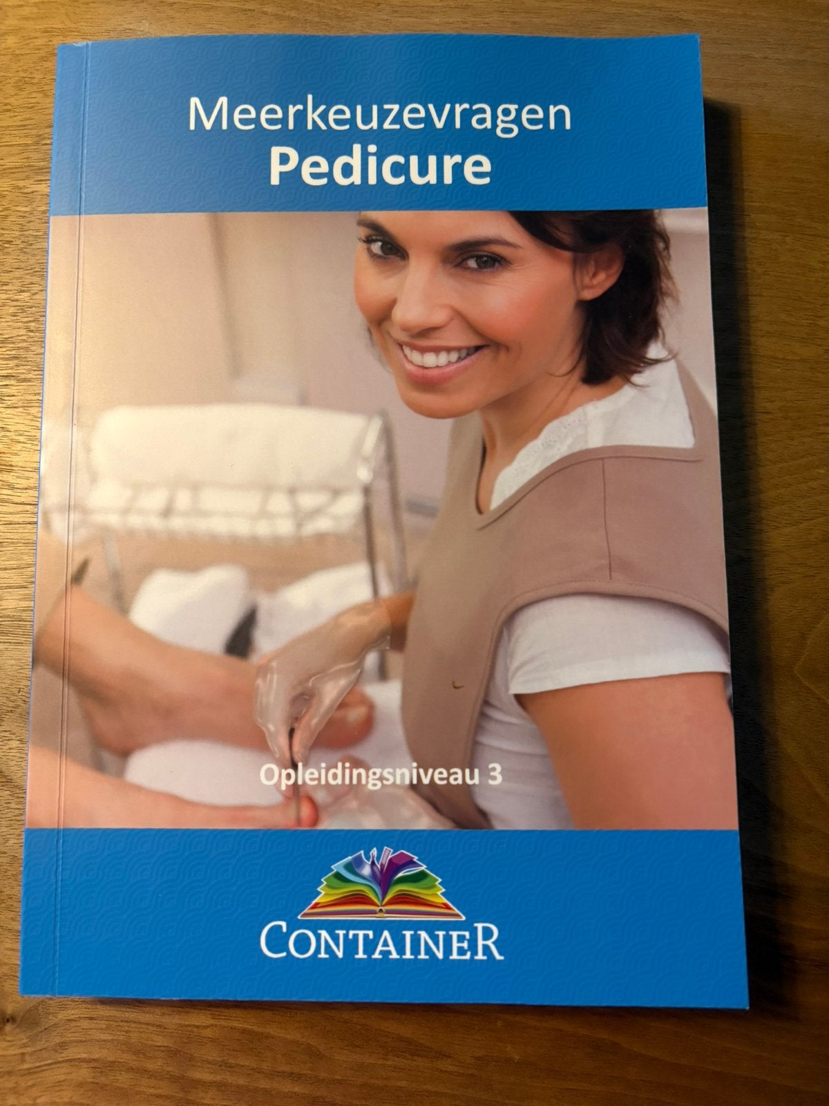 Meerkeuzevragen pedicure -nieuw-, Boeken, Ophalen of Verzenden, Beta, Nieuw, HBO