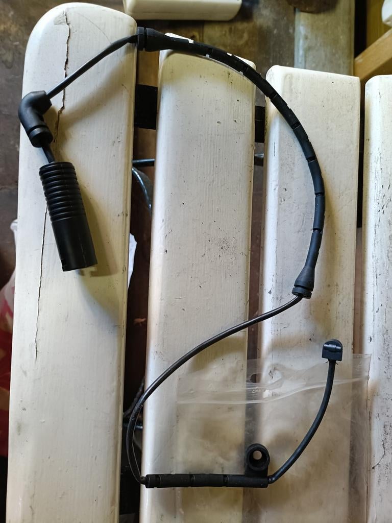 Remblok slijtage-Sensor achterzijde Bmw E46, Ophalen of Verzenden, Nieuw, BMW