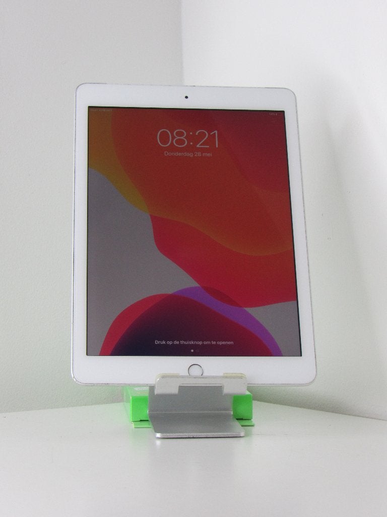 Apple iPad 6th Gen ll 128GB ll Silver, 10 inch, Gebruikt, Apple iPad, Ophalen of Verzenden