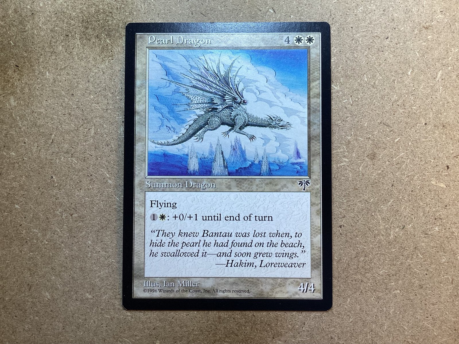 1x Pearl Dragon (Excellent), Ophalen of Verzenden, Zo goed als nieuw, Losse kaart