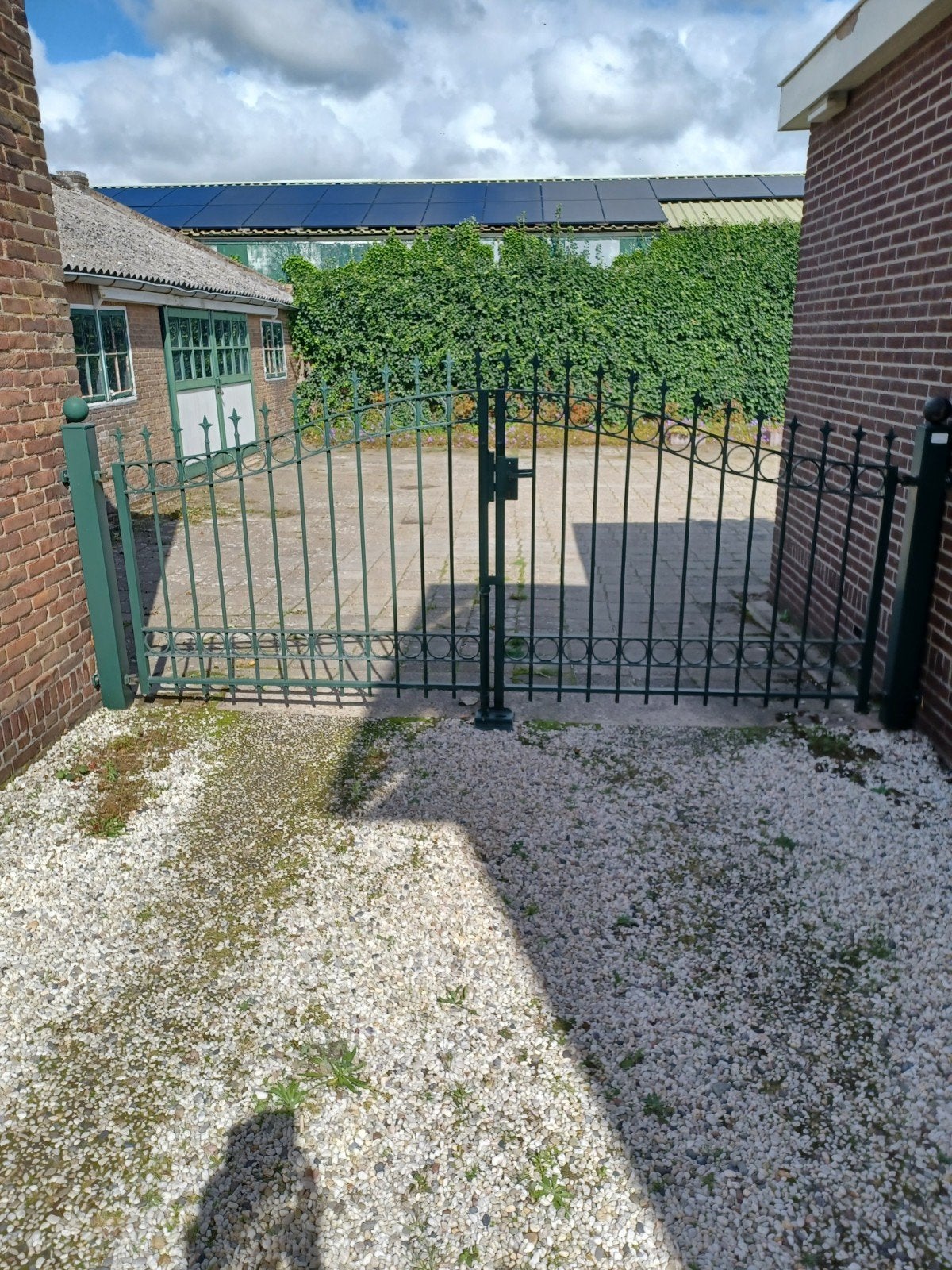 Gietijzeren poort, Ophalen, Gebruikt, IJzer