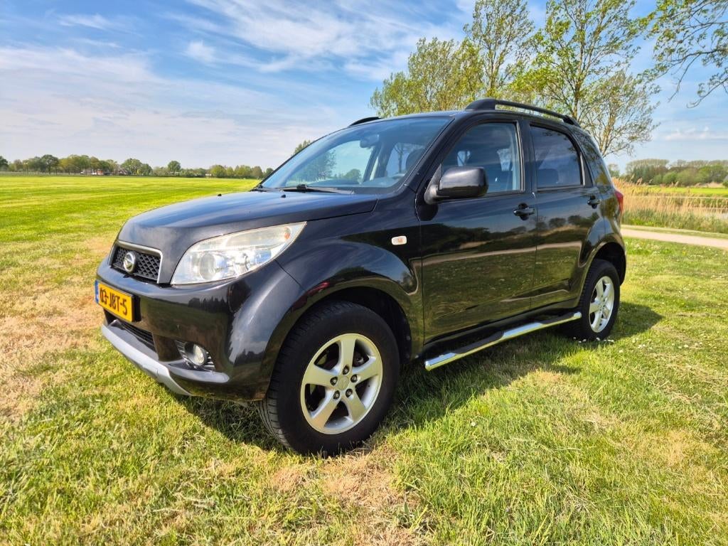Daihatsu Terios 1.5 2WD Expedition AUT 2009 Zwart, 1350 kg, Zwart, 400 kg, 1125 kg