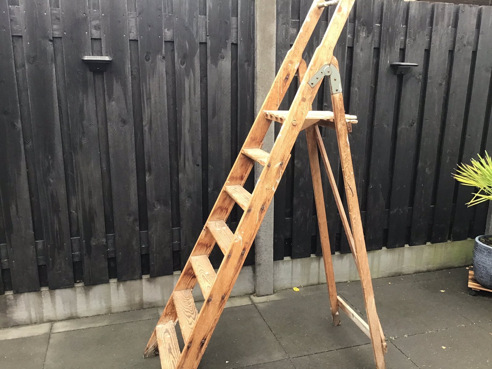 Oude houten trap, Doe-het-zelf en Verbouw, Ophalen, Gebruikt, Minder dan 2 meter