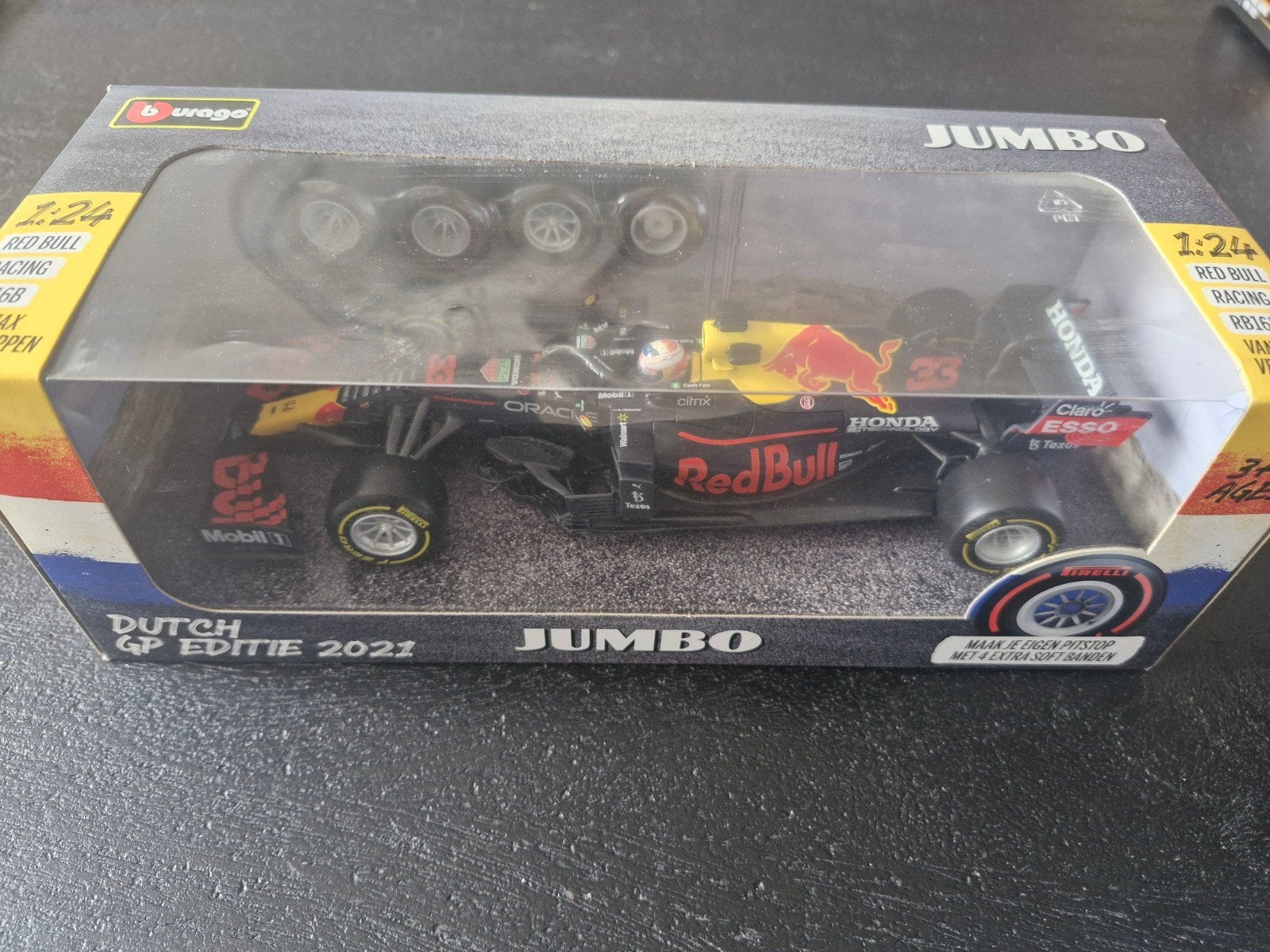 Bburago Red Bull Racing RB16B Max Verstappen 2021 1:24, Hobby en Vrije tijd, Modelauto's | 1:43, Ophalen of Verzenden