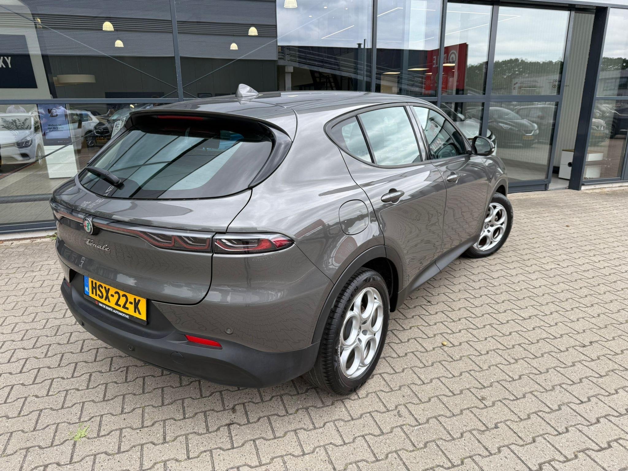 Alfa Romeo Tonale 1.5T Hybrid Sprint *ACC & Navigatie*, Auto's, 12 maanden, Stof, Gebruikt, Euro 6
