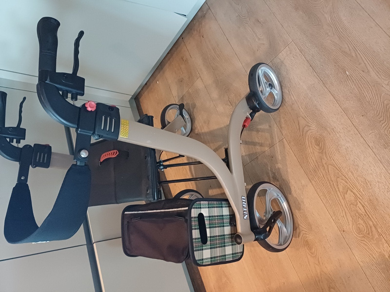 drive Nitro ook  in champagne kleur nieuwstaat  rollat, Ophalen of Verzenden, Lichtgewicht