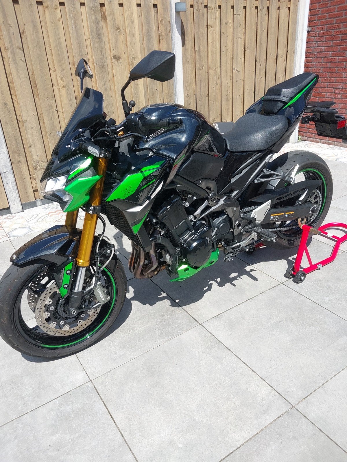 Kawasaki Z900 SE Performance 2024 1e eig. Puig Akrapovič, Motoren, Motoren | Kawasaki, Particulier, Naked bike, meer dan 35 kW