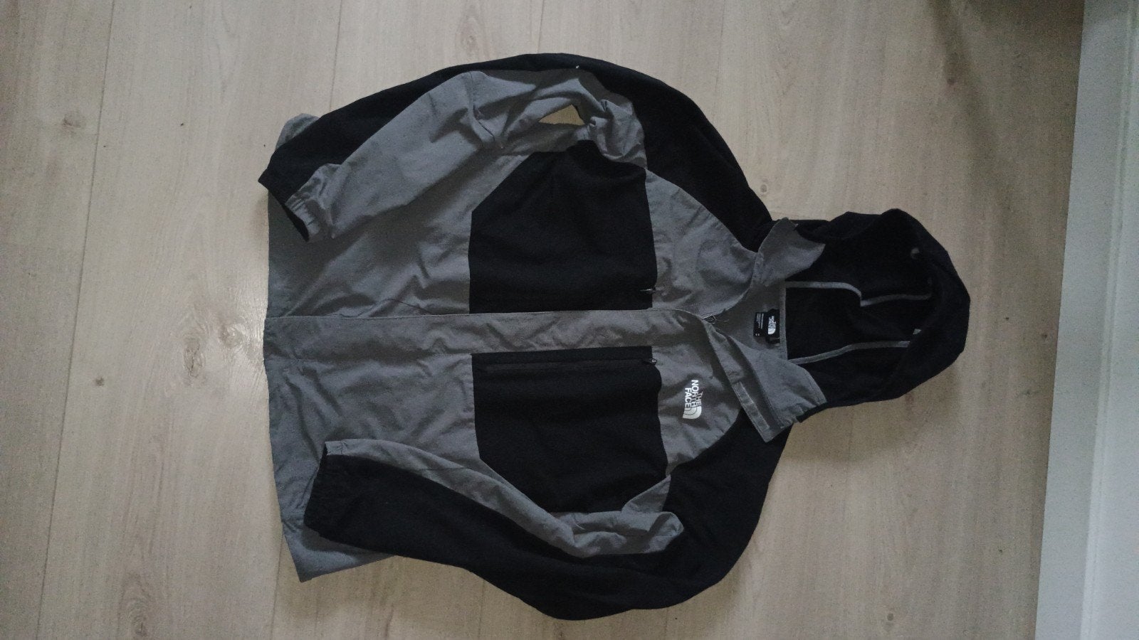 The North Face jas, maat M, grijs/zwart, Kleding | Heren, Jassen | Zomer, Ophalen, Maat 48/50 (M), Grijs, The North Face