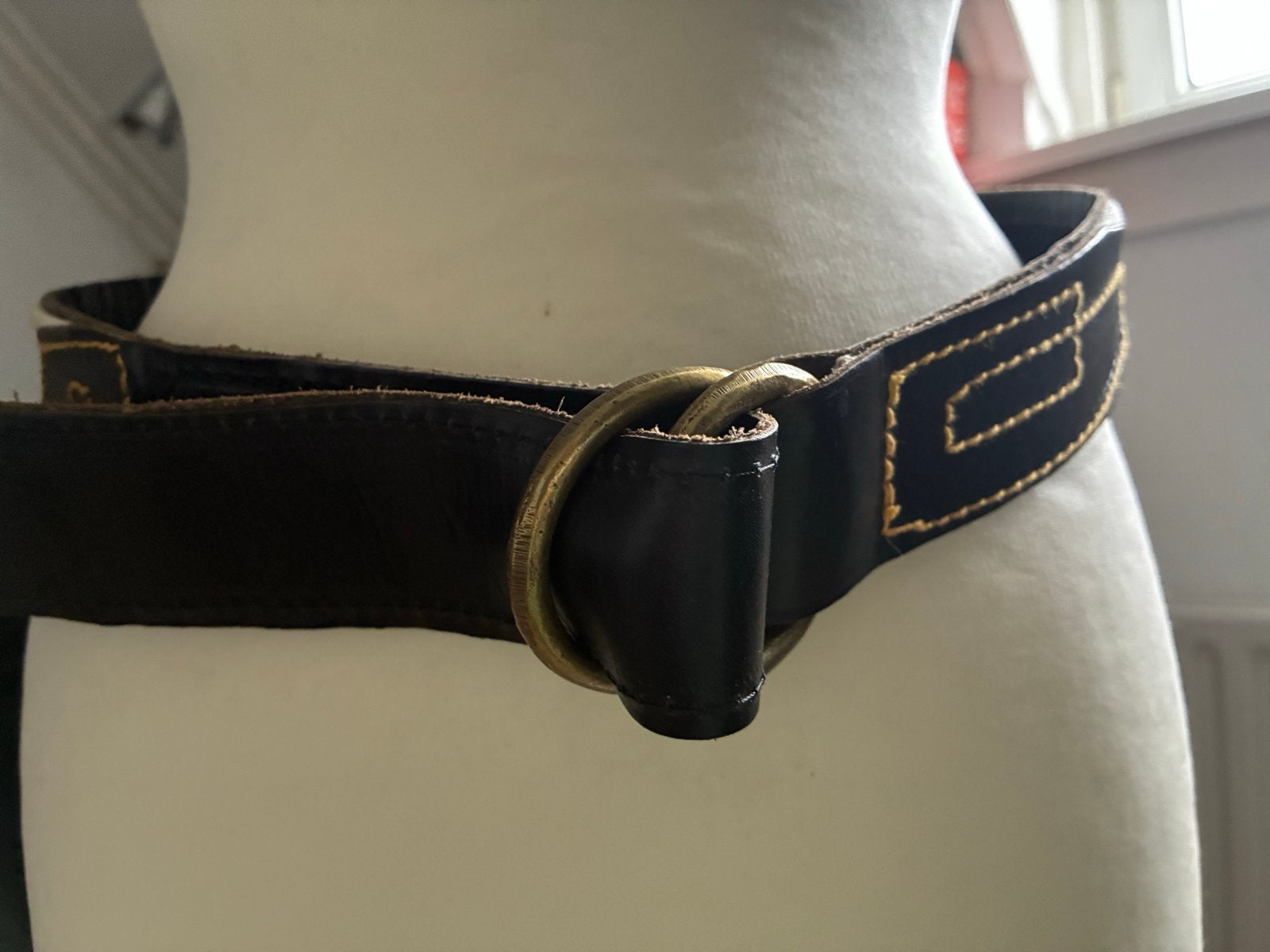 ERNY VAN REIJMERSDAL leren riem met dubbele ring gesp, Kleding | Dames, Heupriem, Ophalen of Verzenden, Gedragen, 3 tot 5 cm