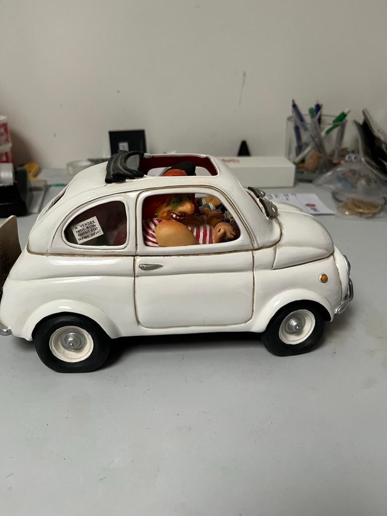 Guillermo Forchino beeldje in Fiat 500, Ophalen, Nieuw