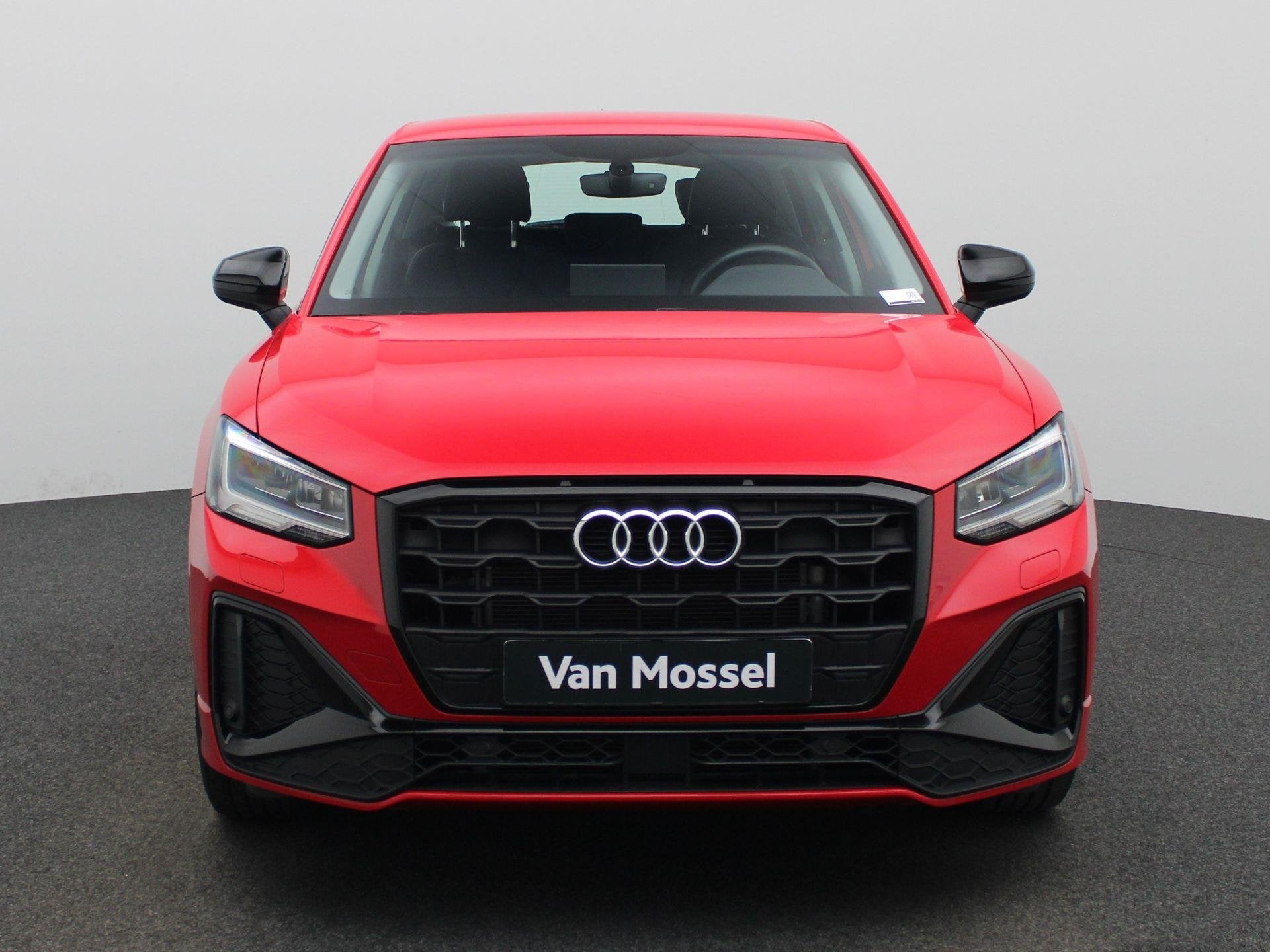 Audi Q2 30 TFSI S Edition | ACHTERUITRIJCAMERA | LEDER INTER, Auto's, Voorwielaandrijving, 12 maanden, Gebruikt, Leder en Stof