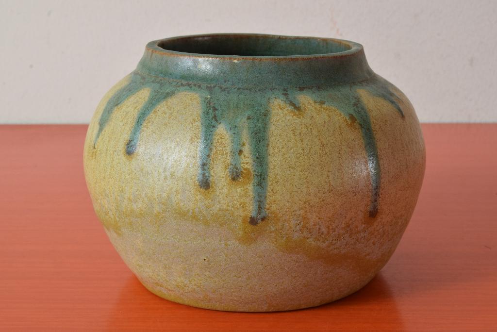 Retro vintage antieke vaas / bolvaas / pot met lavaglazuur, Ophalen of Verzenden
