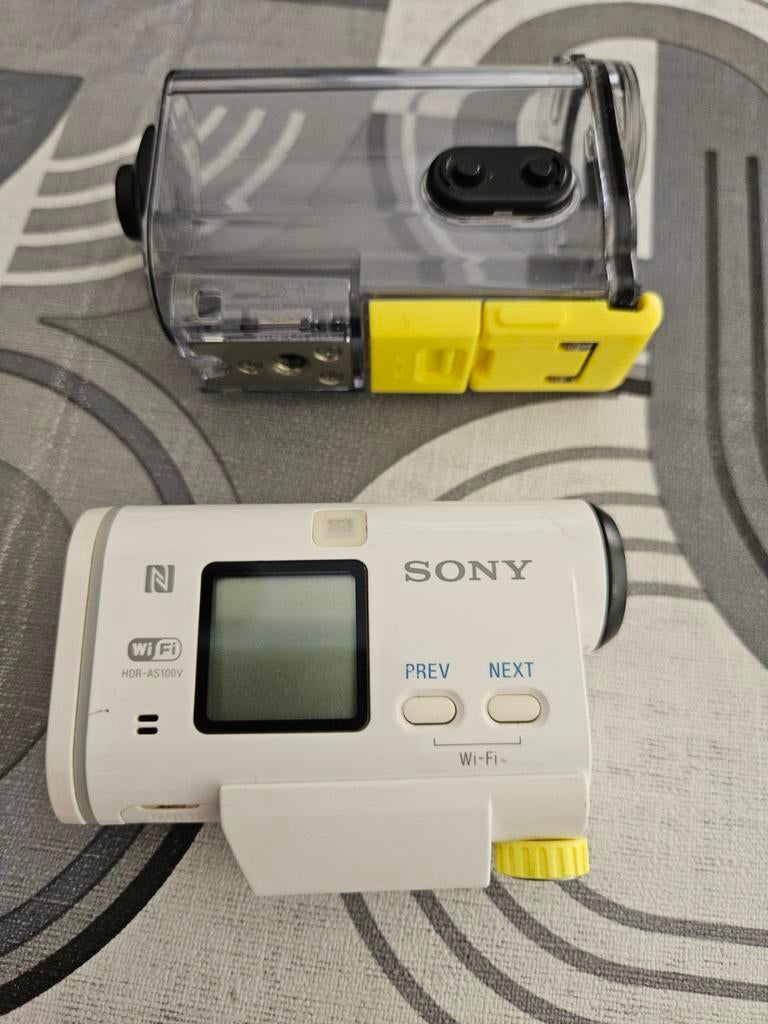 Sony HDR-AS100V Action Cam met waterdichte behuizing, Audio, Tv en Foto, Actiecamera's, Ophalen, Gebruikt, Sony