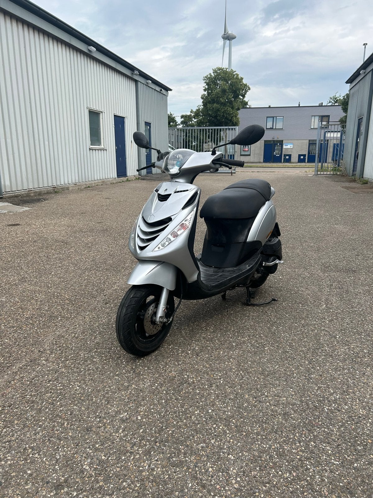 Piaggio Zip 50 4T 2V grote beurt, nieuwe accu en garantie, Ophalen, Piaggio, Gebruikt, Benzine