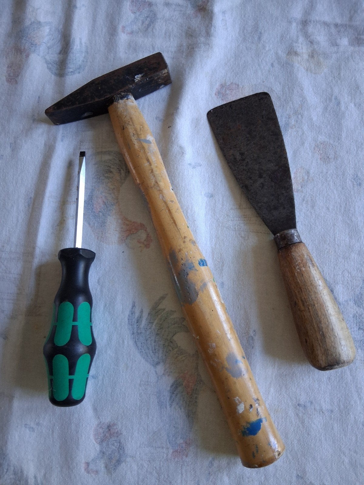 hamer plamuurmes en schroevendraaier €3, Ophalen of Verzenden, Overige typen