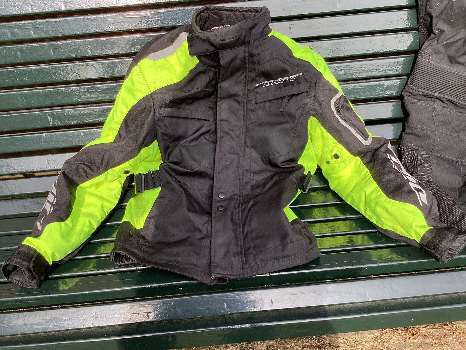 Motorjas met motorbroek dames, Motoren, Kleding | Motorkleding, Ophalen, Tweedehands, Dames, Combipak